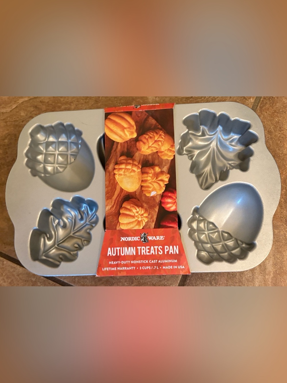 Nordic Ware Silver Autumn Treats Pan - Leaf & Acorn Molds